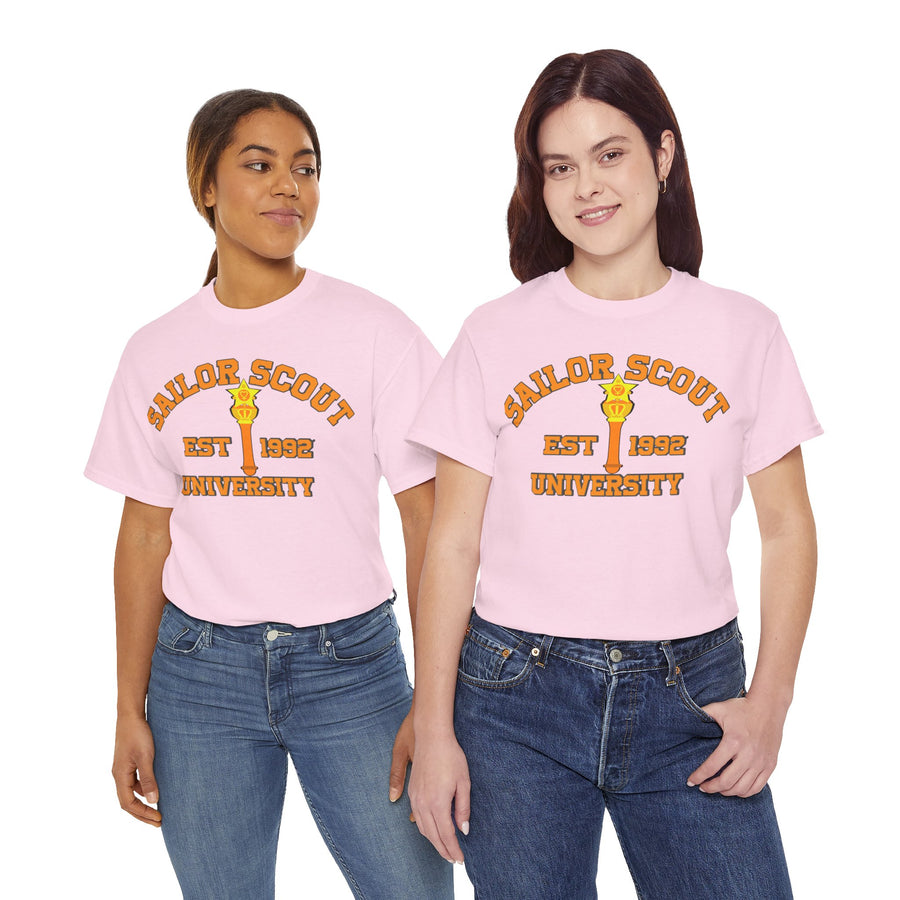 Venus Love Chain Unisex Heavy Cotton Tee