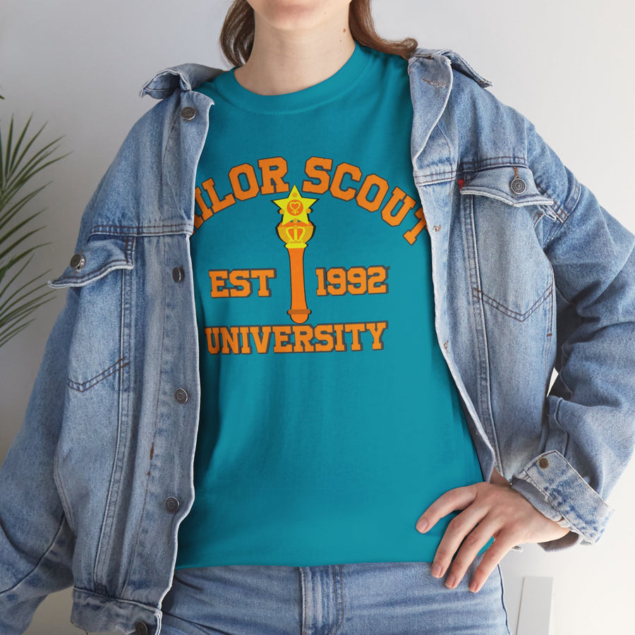 Venus Love Chain Unisex Heavy Cotton Tee