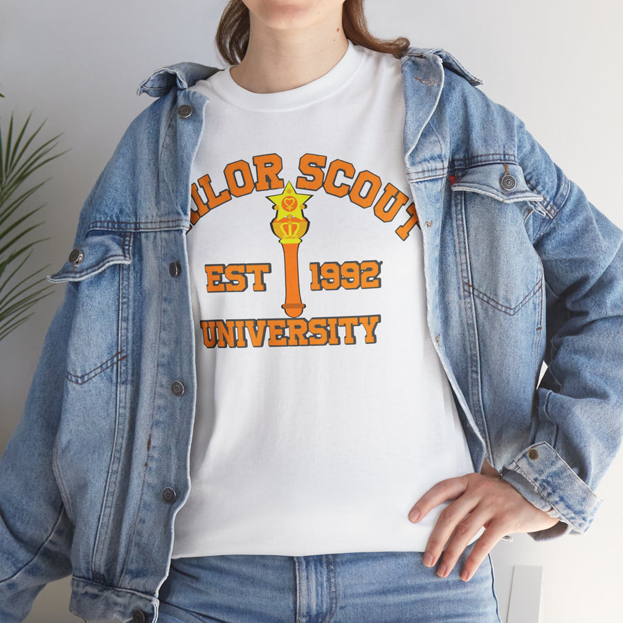 Venus Love Chain Unisex Heavy Cotton Tee